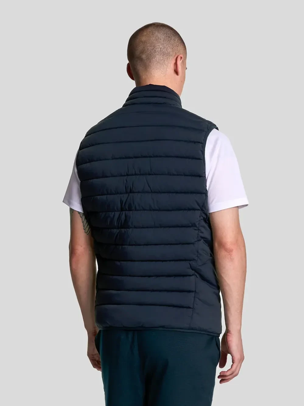 Produktbilde 2 av Lightweight Quilted Vest - Marine 